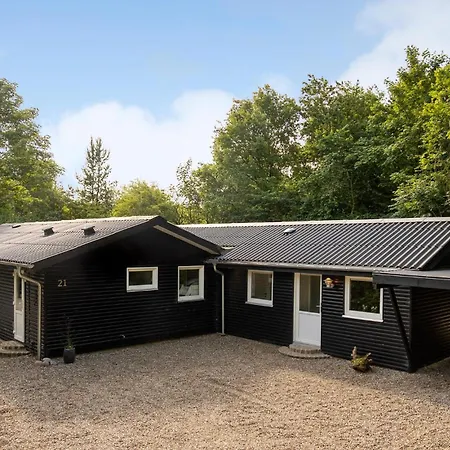 Casa vacanze Beautiful In With Sauna Toftlund